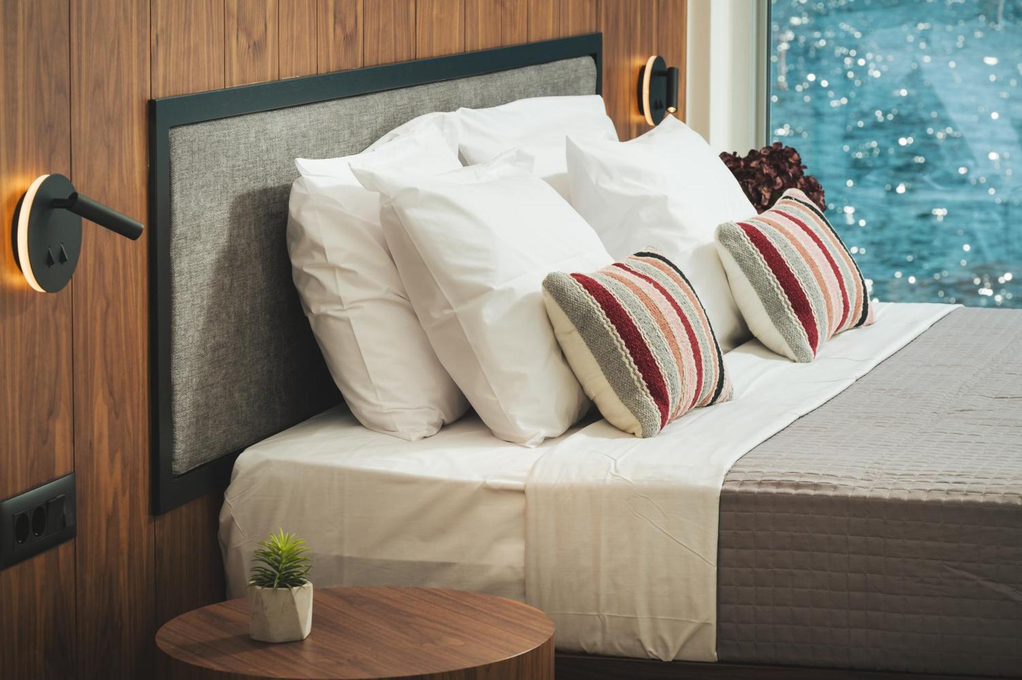 Elia Sea Suites Ханя Екстериор снимка