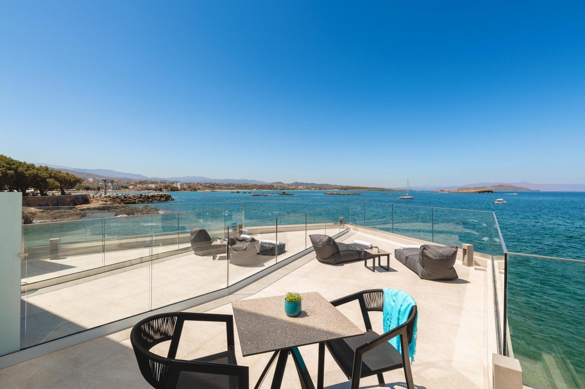 Elia Sea Suites Ханя Екстериор снимка