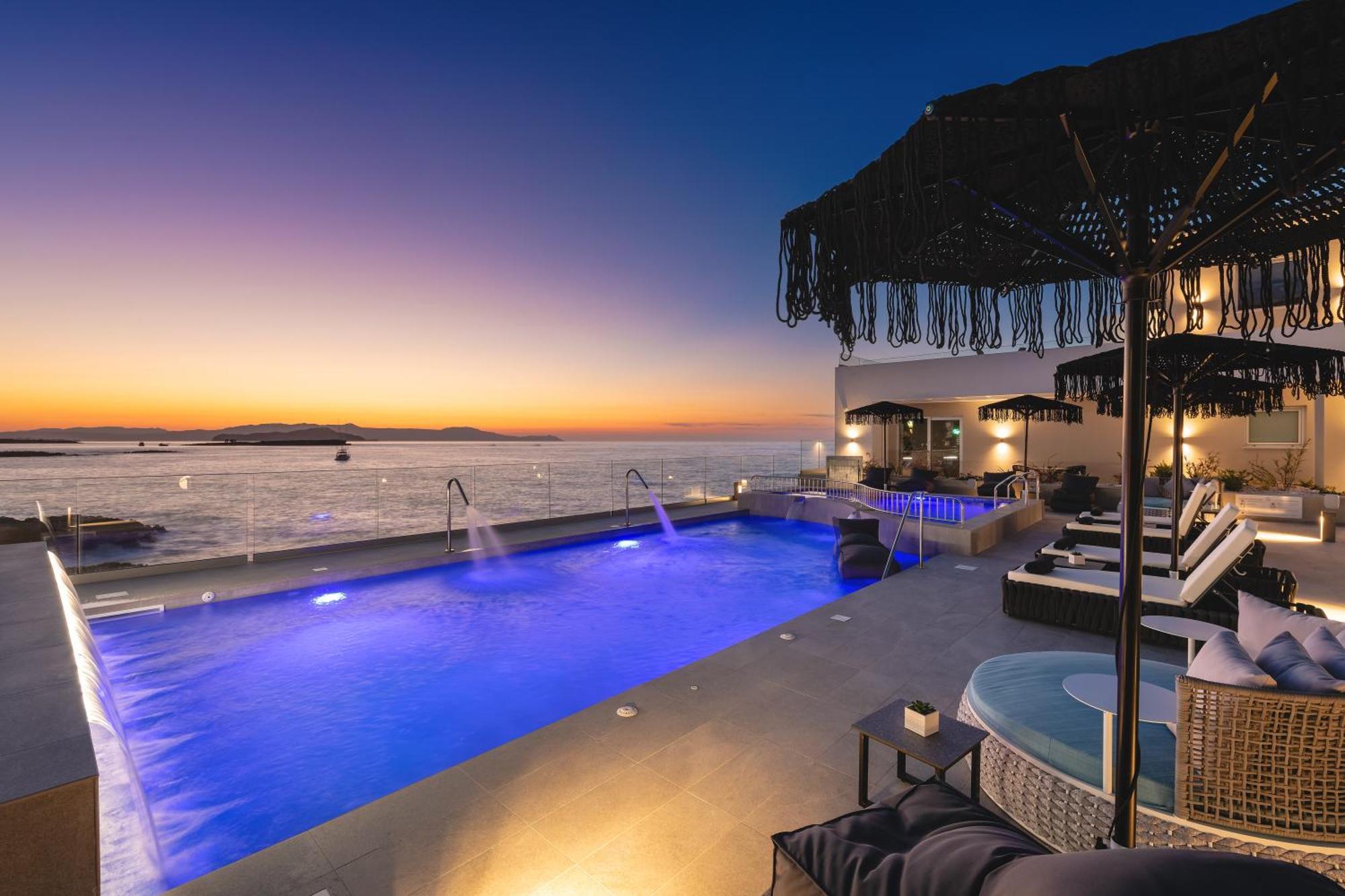 Elia Sea Suites Ханя Екстериор снимка