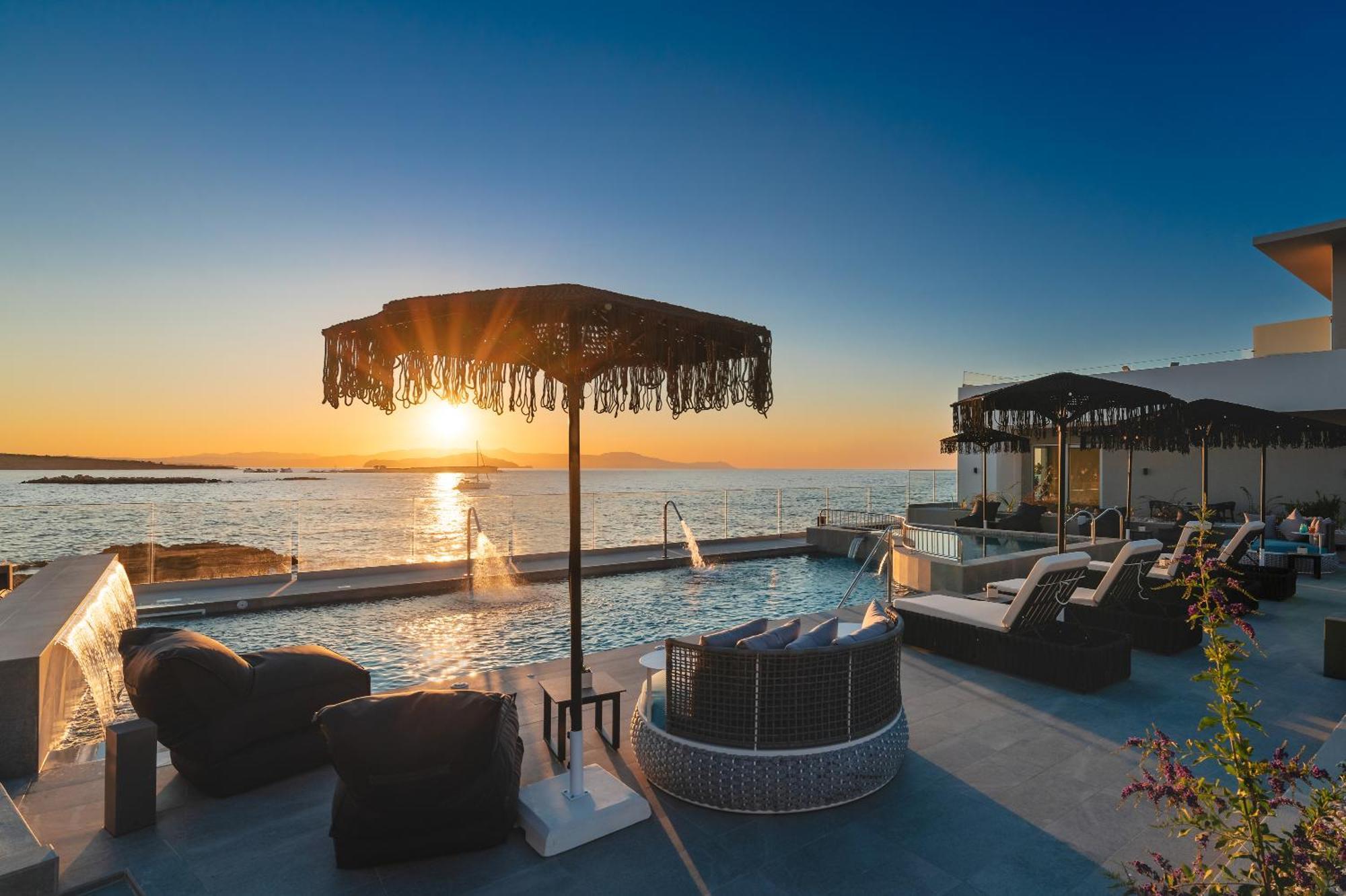 Elia Sea Suites Ханя Екстериор снимка