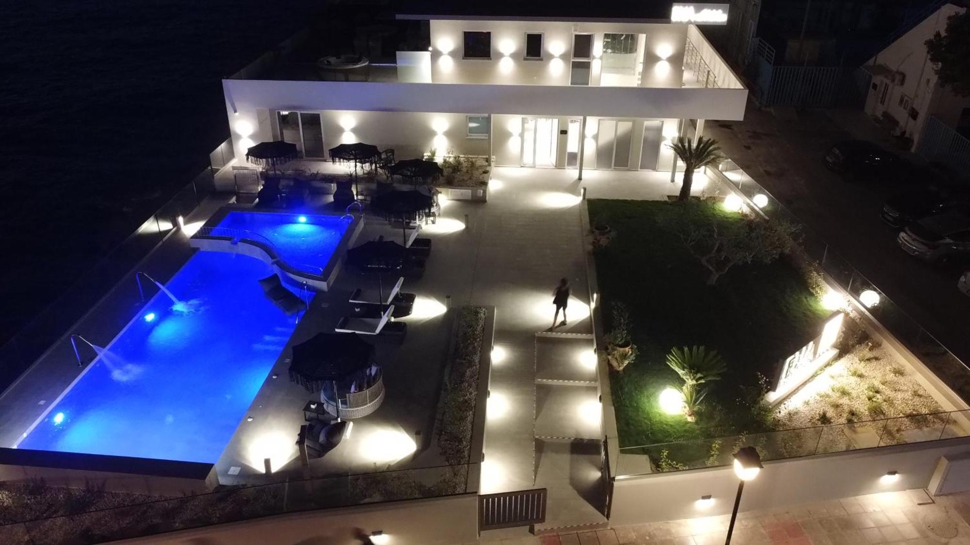 Elia Sea Suites Ханя Екстериор снимка