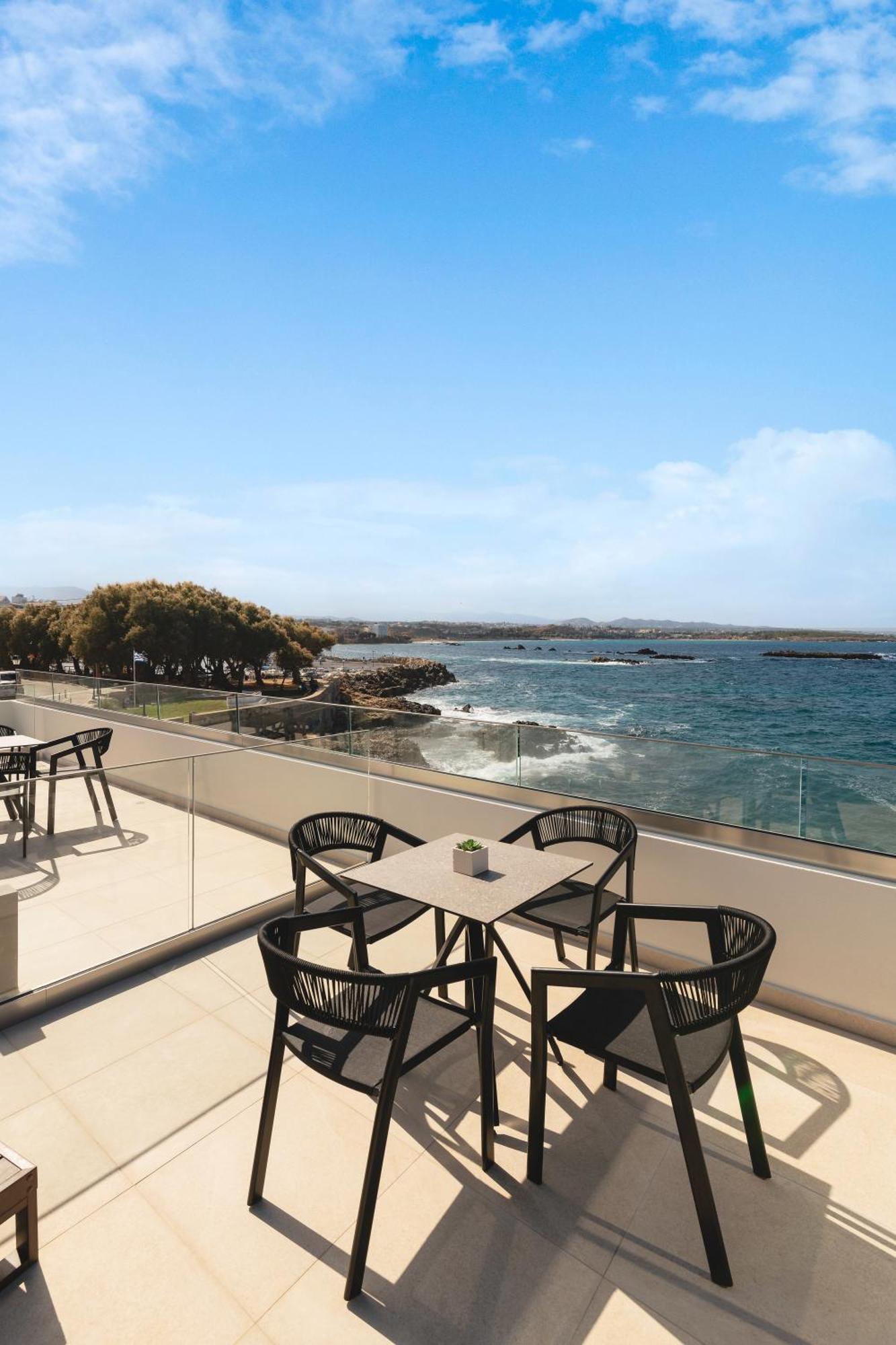 Elia Sea Suites Ханя Екстериор снимка